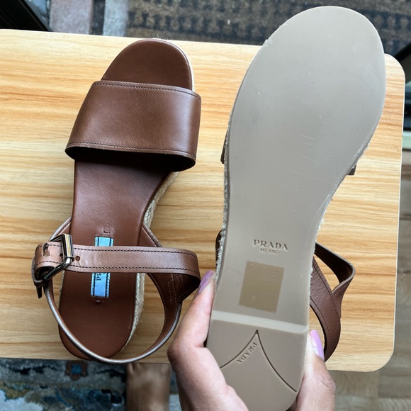 Prada Milano. Espadrille love. - Picture 4 of 5